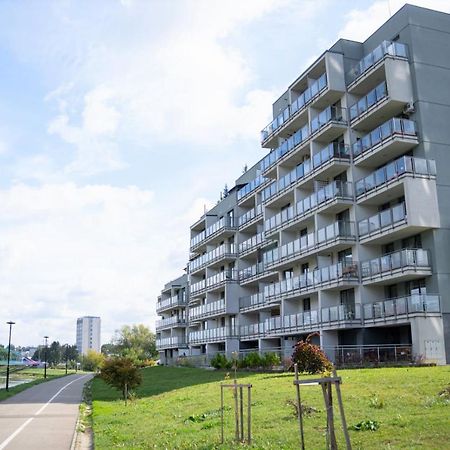 Capital Towers - Apartament Green Z Widokiem Na Rzeke 제수프 외부 사진